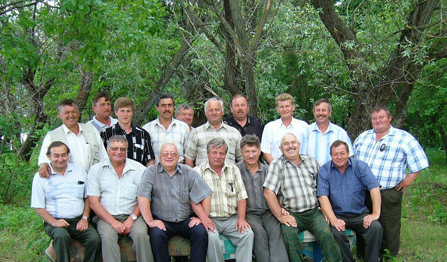 ЛОЗНОВЦЫ. ЛЮДИ ОТ ЗЕМЛИ