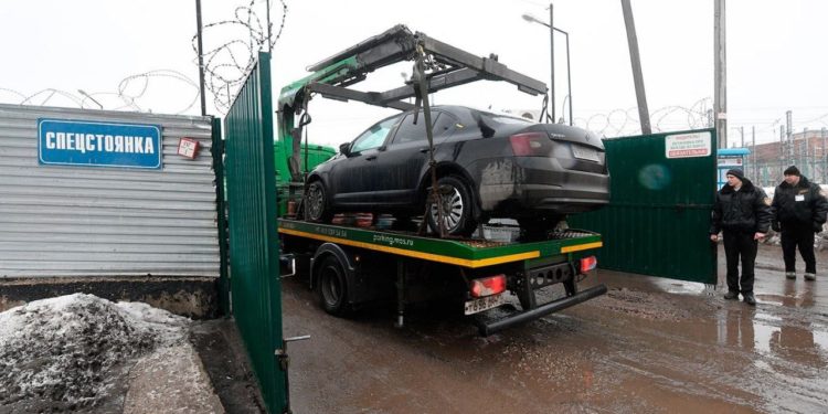 АВТОМОБИЛИ ДЛЯ СВО