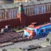 КТО И ЗАЧЕМ ДРАПИРУЕТ МАВЗОЛЕЙ