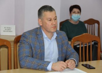 «ПЯТАЯ КОЛОННА» РЯДОМ