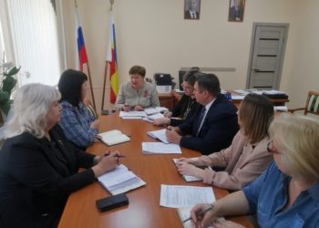 РАССМОТРЕЛИ ВОПРОСЫ