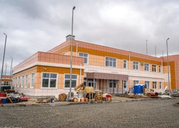 В КРАСНОЯРСКОЙ СДАДУТ ШКОЛУ