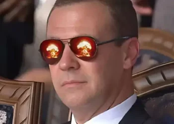 МЕДВЕДЕВ ВЫСКАЗАЛСЯ