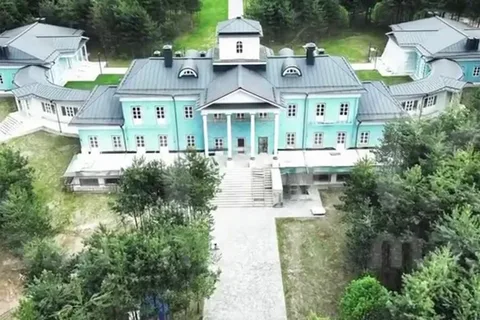 Особняк экс-замглавы Минобороны