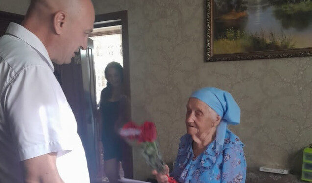ПОЗДРАВИЛИ