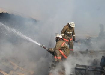 ГОРЯТ ХОЗПОСТРОЙКИ