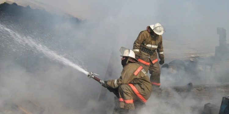 ГОРЯТ ХОЗПОСТРОЙКИ