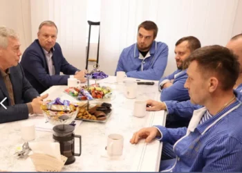 ГОЛУБЕВ ВСТРЕТИЛСЯ