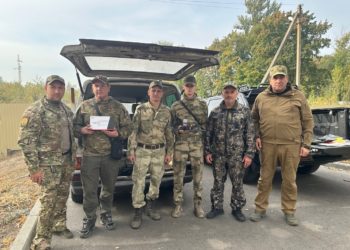«ЗА ЛЕНТОЙ»