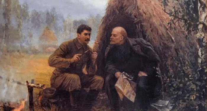 СПАЛИЛИ «ШАЛАШ ЛЕНИНА»