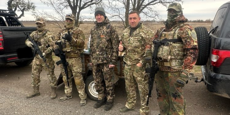ПОДДЕРЖИМ НАШИХ