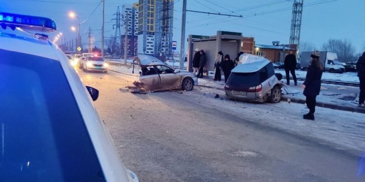 ЛЮДИ ГИБНУТ В ДТП