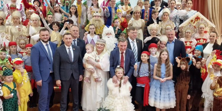 ПОЗДРАВИЛИ!
