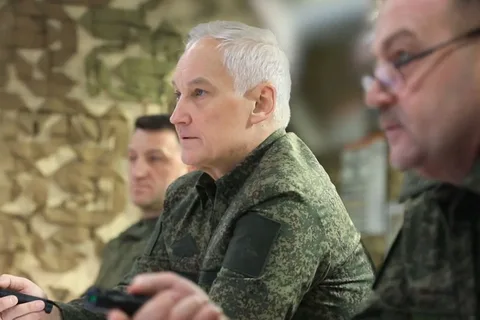 ПОЛЕТЯТ ЛИ ГОЛОВЫ?