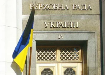 А СТРАШНОВАТО…