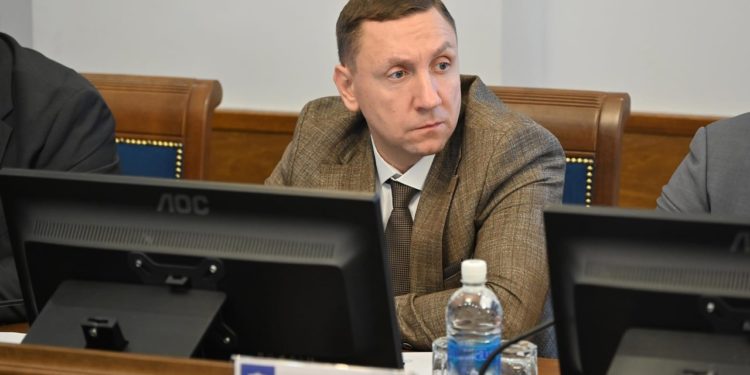 ДЕЛА ДЕПУТАТСКИЕ