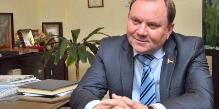 ДЕРЖУ НА КОНТРОЛЕ