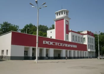 ЗАВОДУ ГРОЗИТ ОСТАНОВКА