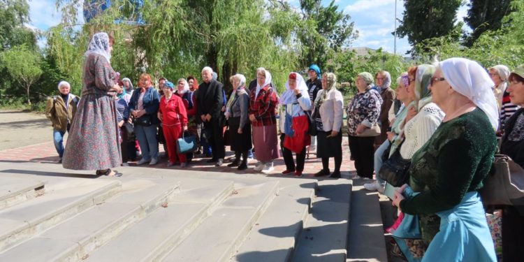 ОБЩЕСТВЕННИКИ ПОБЫВАЛИ В ЦИМЛЯНСКЕ