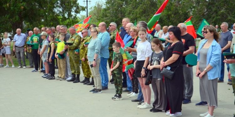 ОТМЕТИЛИ ДЕНЬ ПОГРАНИЧНИКА