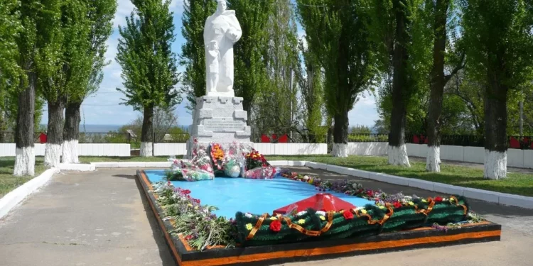 ПАМЯТНОЕ МЕСТО