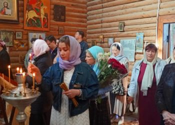 ПРОШЛА БОЖЕСТВЕННАЯ ЛИТУРГИЯ