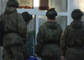 ПОИСКИ СБЕЖАВШИХ