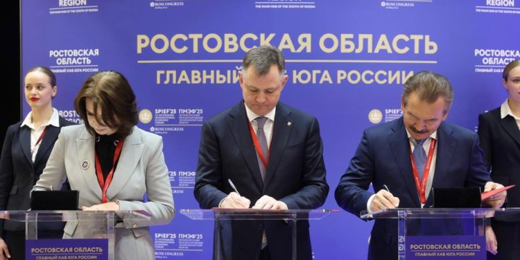 РАБОТАЕМ НА ПМЭФ-2025