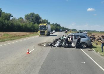 ДВОЕ В БОЛЬНИЦЕ