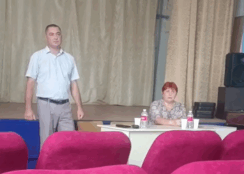 НЕ НАШЛИ ОБЩЕГО ЯЗЫКА