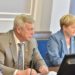МЫ НЕ ОЧЕНЬ ВАМ РАДЫ В.Ю.
