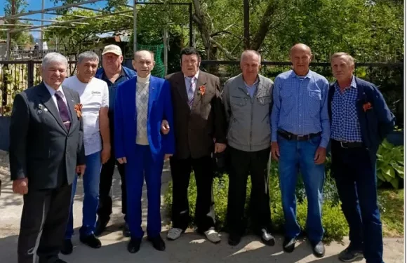 Гордимся, что были моряками.