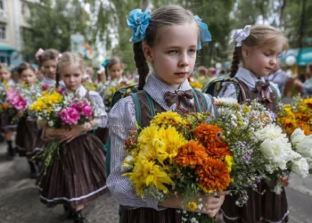 О ПОДАРКЕ УЧИТЕЛЮ