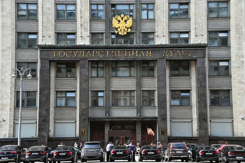 ДЕПУТАТ-НАСИЛЬНИК СКРЫЛСЯ…