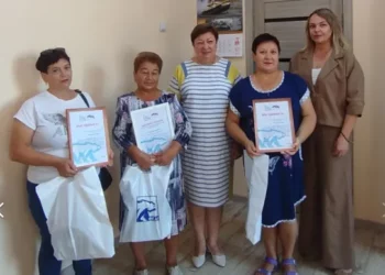ОТМЕТИЛИ ПОЧТАЛЬОНОВ
