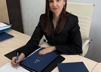 ПРОХОДЯТ ОБЫСКИ