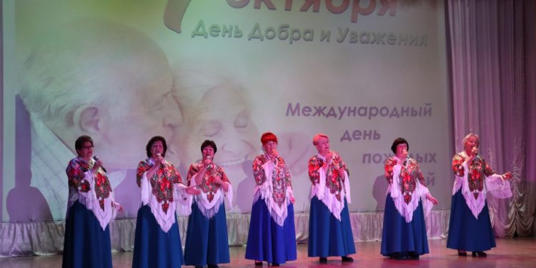 ПОЗДРАВИЛИ!