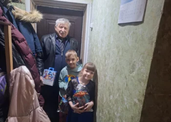 КОММУНИСТЫ ПОЗДРАВИЛИ
