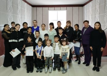 ВРУЧИЛИ СВИДЕТЕЛЬСТВА