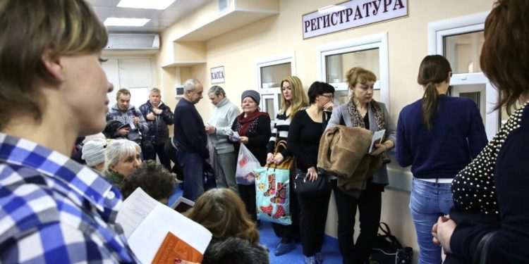 УМЕРЛА В ОЧЕРЕДИ