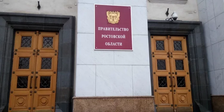 ЗАРПЛАТЫ УРЕЗАЮТ БЮДЖЕТНИКАМ?