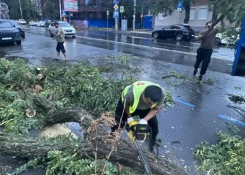 ПО ОБЛАСТИ ПРОШЁЛ УРАГАН