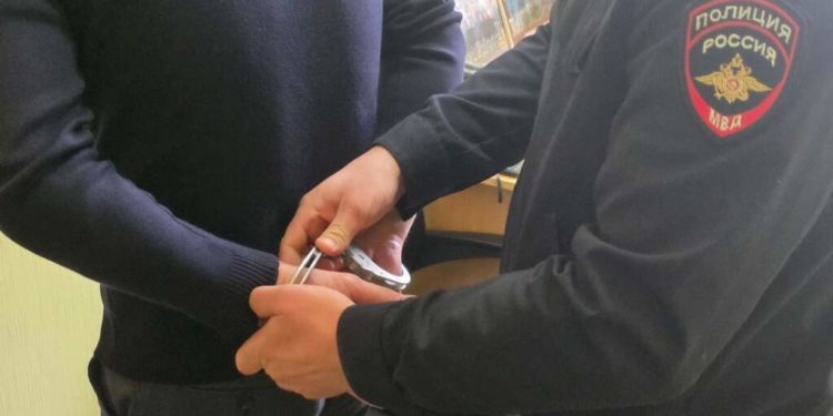 ЗАДЕРЖАНЫ ЗА НАРКОТИКИ